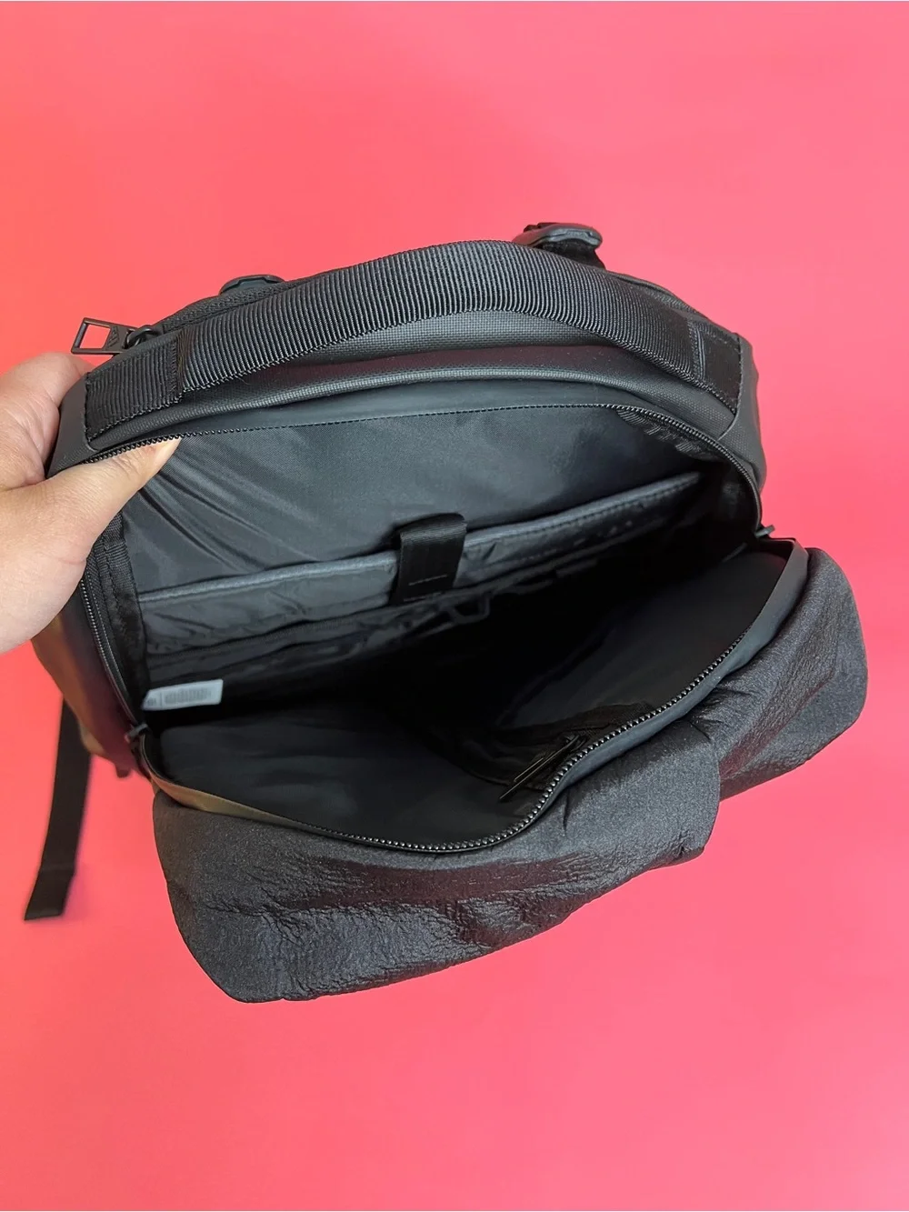 ADIDAS black lifestyle backpack with laptop sleeve (4NWNL)